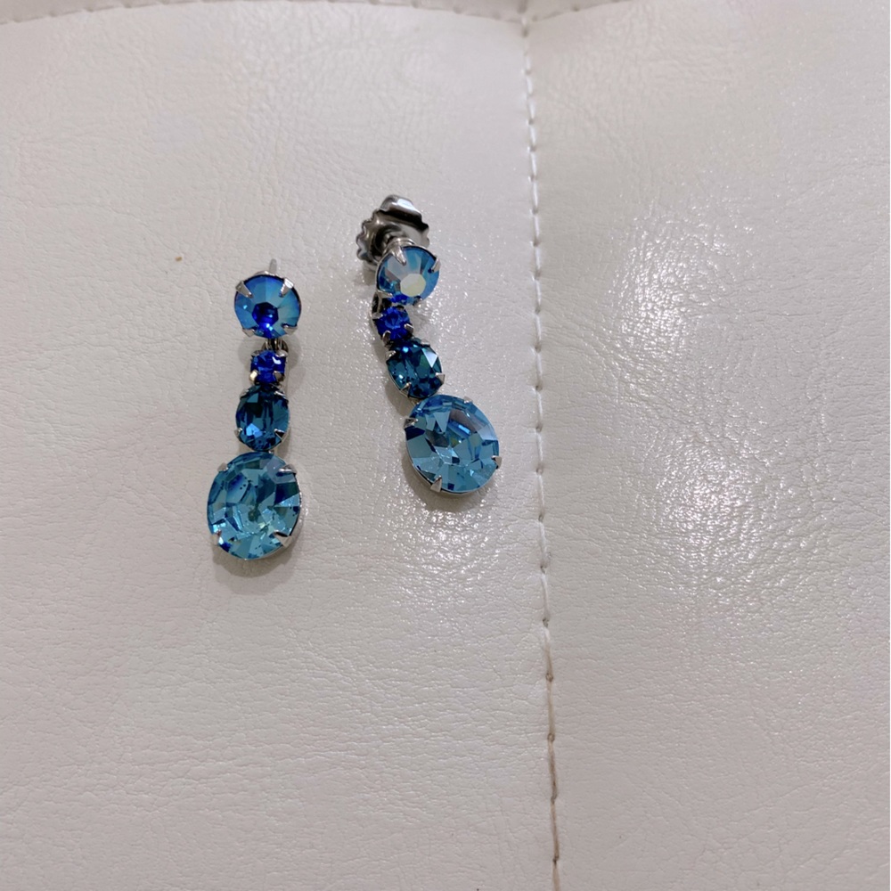 Sorelli earrings blue silver